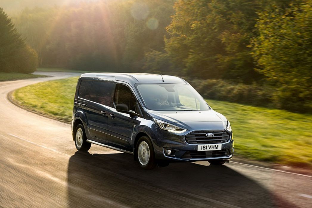Image 2: Ford Transit Connect 240 L2 Diesel 1.5 EcoBlue 120ps Limited Van