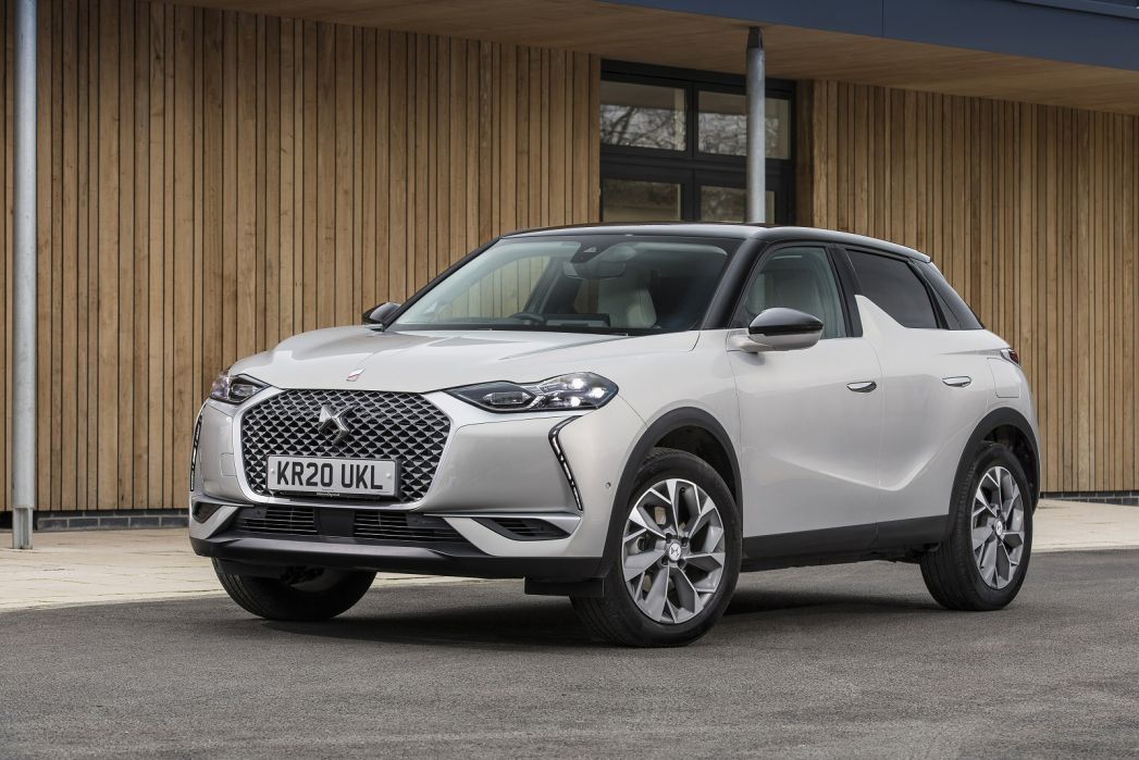 Video Review: DS DS 3 Electric Crossback Hatchback 100kW E-TENSE Performance Line + 50kWh 5dr Auto