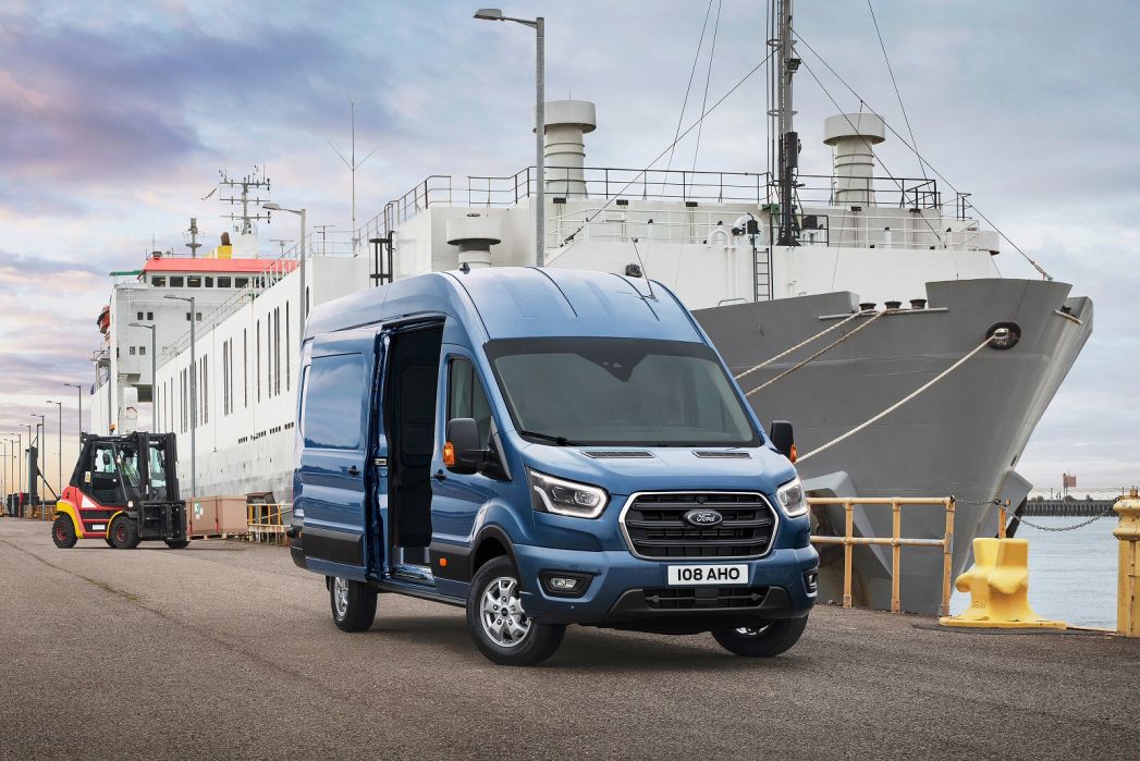 Image 5: Ford Transit 350 L3 Diesel RWD 2.0 EcoBlue 130ps Chassis Cab