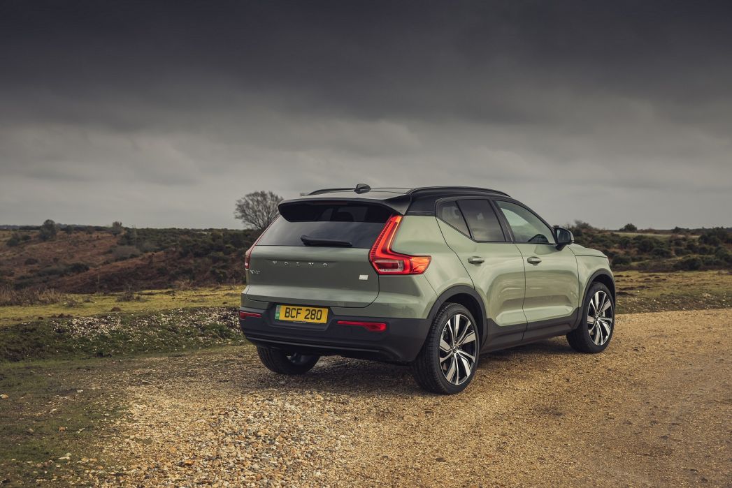 volvo-xc40-electric-estate-170kw-recharge-plus-69kwh-5dr-auto-on-lease