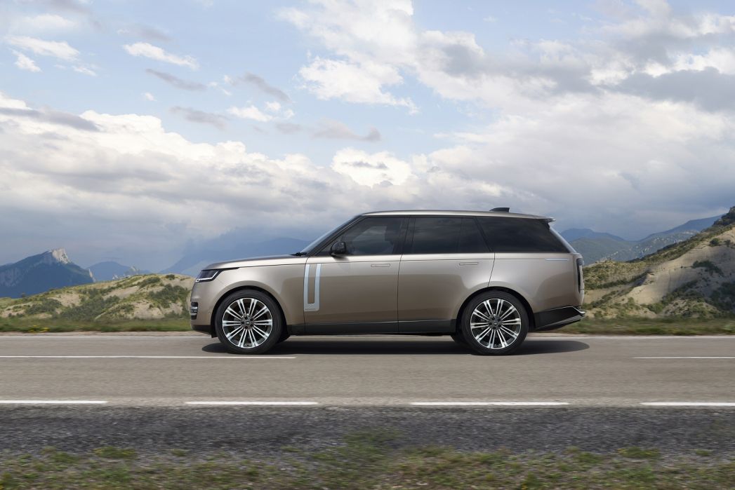 Land Rover Range Rover Estate 3.0 P440e SE 4dr Auto On Lease From £1,143.03