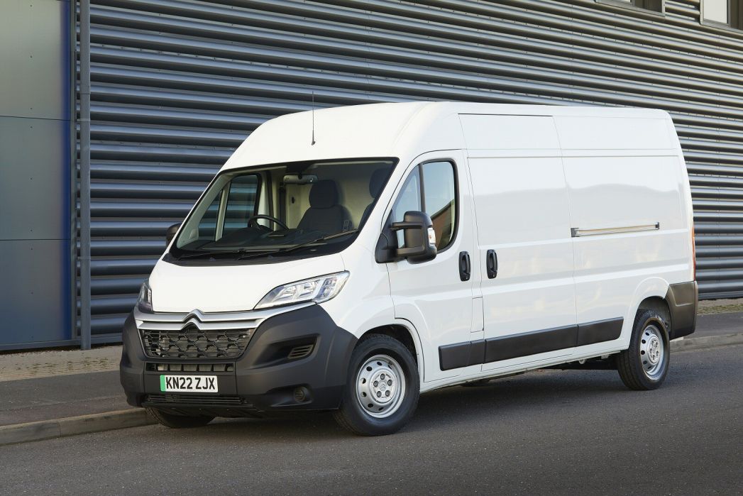 Video Review: Citroen Relay E-Relay 35 Heavy L3 88kW 75kWh Chassis Cab Enterprise Auto
