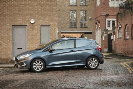 Video Review: Ford Fiesta Petrol 1.0 Ecoboost 100 Trend Van