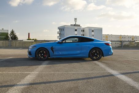 Video Review: BMW M8 Convertible M8 Competition 2dr Step Auto [Ultimate Pack]